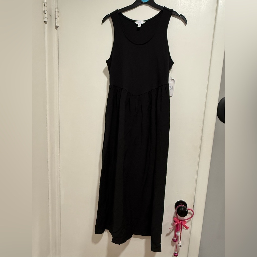 Time and Tru Elegant Black Dress